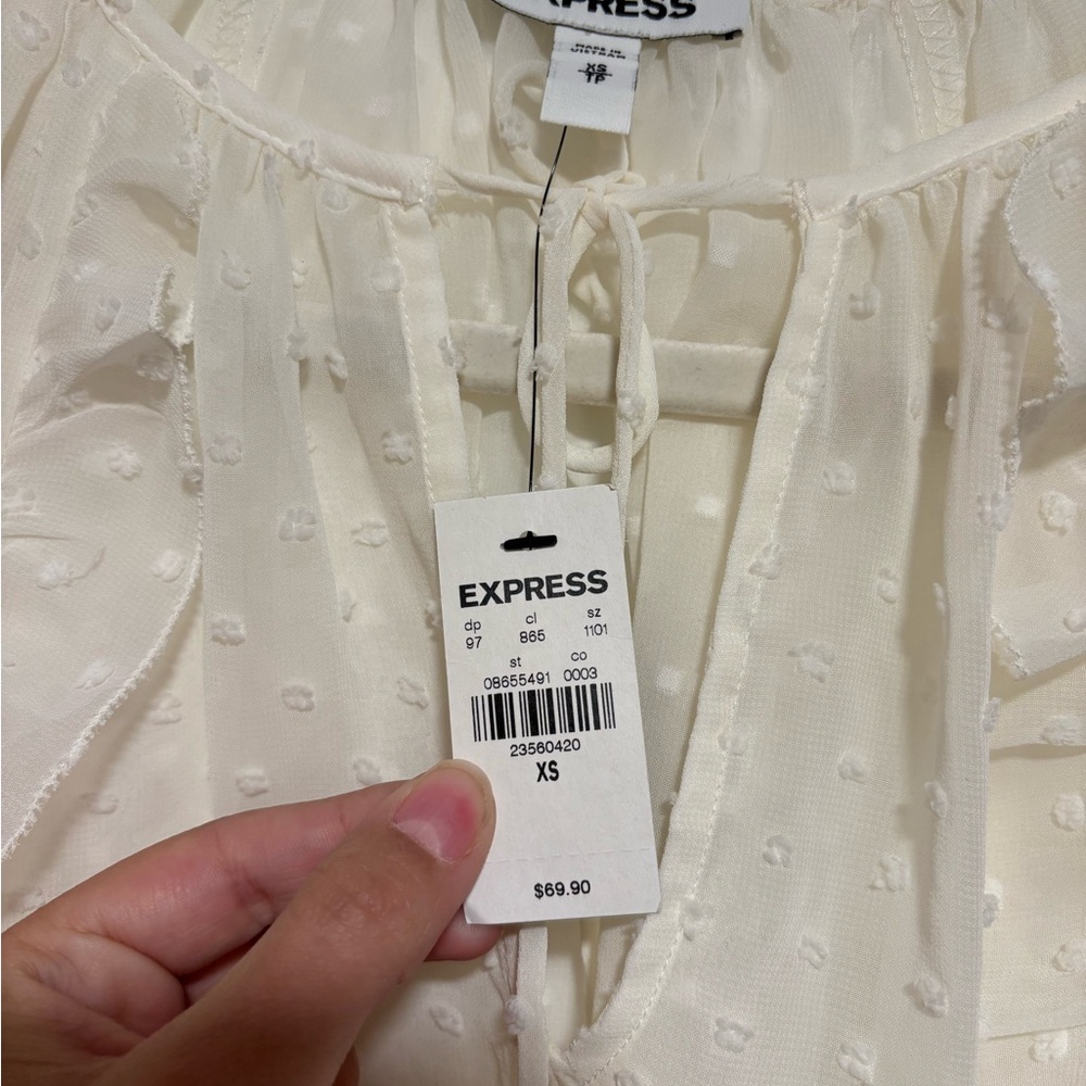 Express Polka Dot Ruffle Blouse - Picture 5 of 10